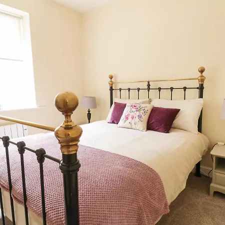 4 Spittal Farm,
