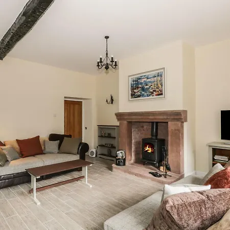 4 Spittal Farm,